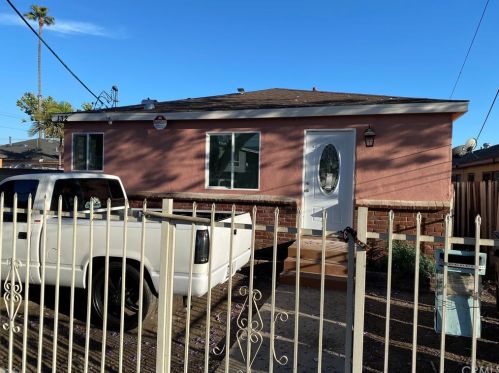 132 Caldwell St, Compton CA  90220-4807 exterior