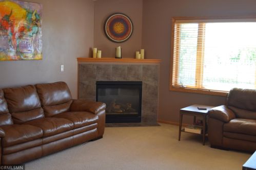 502 Grindstone Ln, Dundas, MN 55019-3958