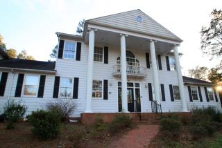 4036 Dover Rd, Durham, NC 27707-5401