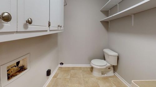 1680 Holmes Dr, Conyers GA  30094-4810 exterior