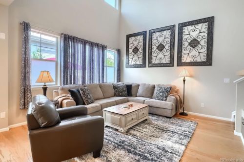 26901 Roxbury Pl, Denver CO  80016-7528 exterior