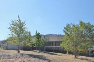 30080 Greenwater Dr, Tehachapi, CA 93561-7116