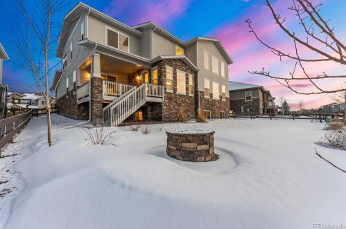 27760 Lakeview Dr, Aurora CO  80016 exterior