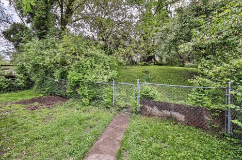 5270 Charloe St, Cincinnati OH  45227-1034 exterior