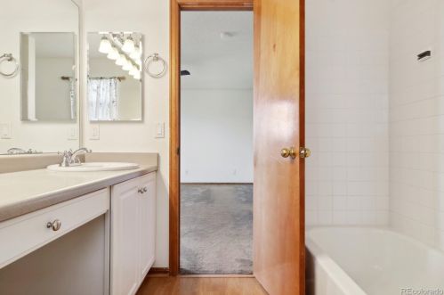 21672 Crestridge Pl, Aurora CO  80015-3596 exterior