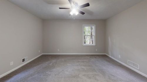 1680 Holmes Dr, Conyers GA  30094-4810 exterior