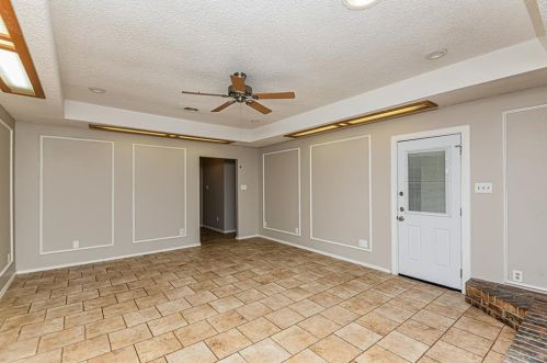 1932 Green Willow Dr, Fort Worth TX  76134-4898 exterior