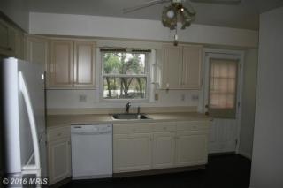 10605 Hunting Ln, Columbia MD  21044-4203 exterior