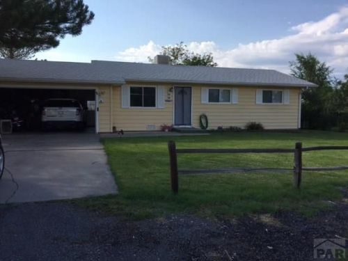 509 Clarion Dr, Pueblo CO  81007-1524 exterior