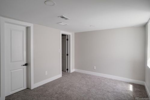 721 5th Ave, Denver CO  80203-3864 exterior