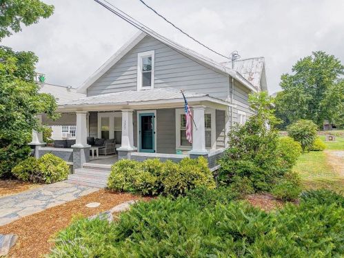 125 Park St, Fairmount, GA 30139-2951