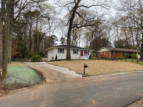 364 Copeland Ln, Marietta, GA 30060-7302