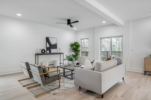 818 Flat Shoals Way, Atlanta GA  30316-2138 exterior