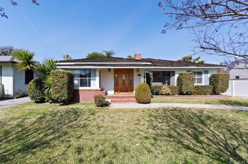 8423 Larkdale Rd, San Gabriel, CA 91775-1005