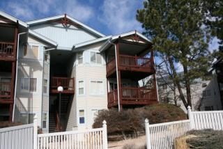 17620 Loyola Dr, Denver CO  80013-7109 exterior