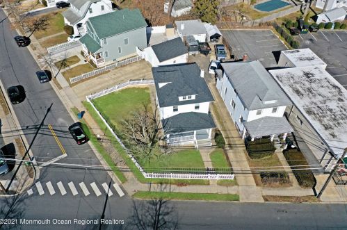 1415 Asbury Ave, Tinton Falls NJ 07712-5701 exterior