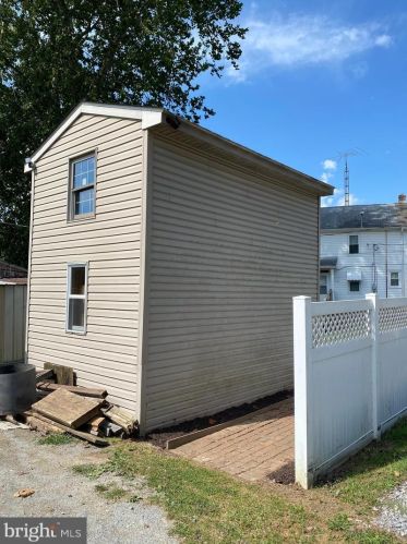 2412 Brillhart Station Rd, York, PA 17403-9303
