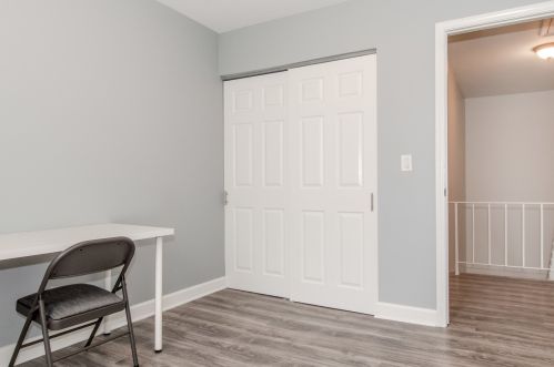 24 Fernwood Dr, Lemont IL  60440-2918 exterior