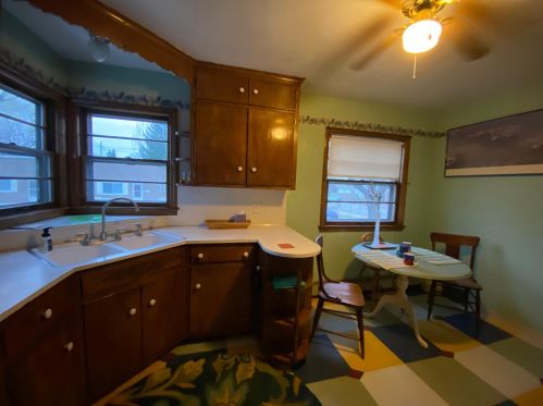605 Griggs St, Saint Paul MN  55116-1652 exterior