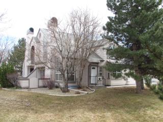 5046 Nelson St, Littleton, CO 80127-7935