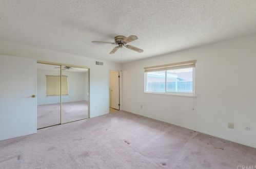 5985 Kitty Hawk Dr, Riverside CA  92504-1445 exterior