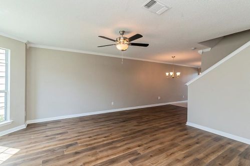 5704 Giddyup Ln, Fort Worth TX  76179-7353 exterior