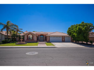 1224 Rosas St, Calexico, CA 92231-4022