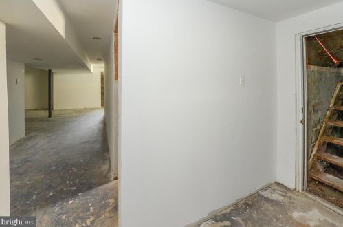 6024 Pleasant Ave, Camden NJ 08110-3537 exterior