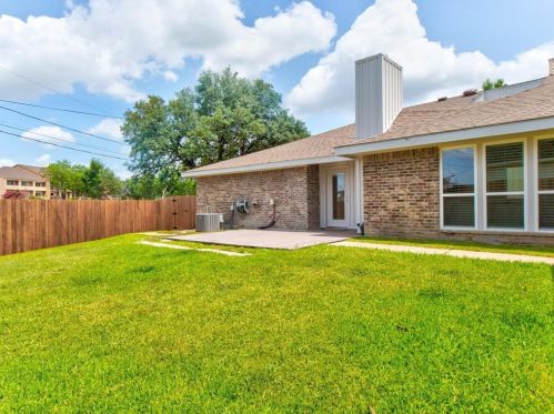 2923 Allister St, Dallas TX  75229-2460 exterior