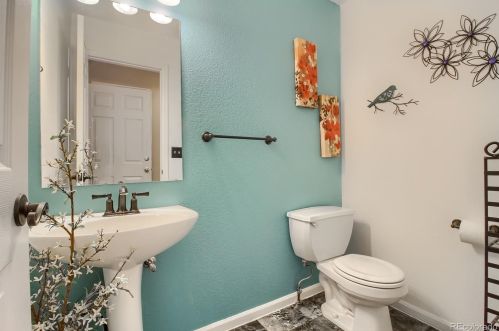 15972 Nichols Ave, Englewood CO 80112-4640 exterior