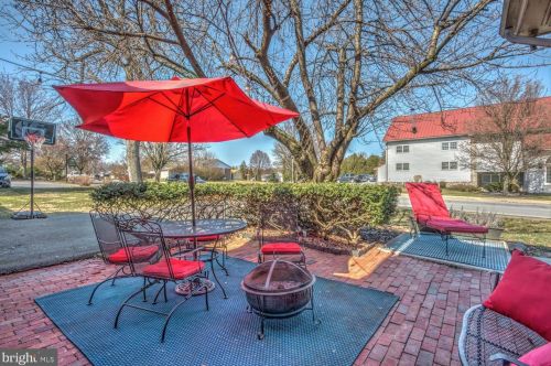 36 Academy Dr, Ephrata PA  17522-1321 exterior