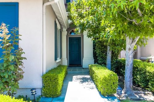 32 Bristlecone, Irvine, CA 92620-1219