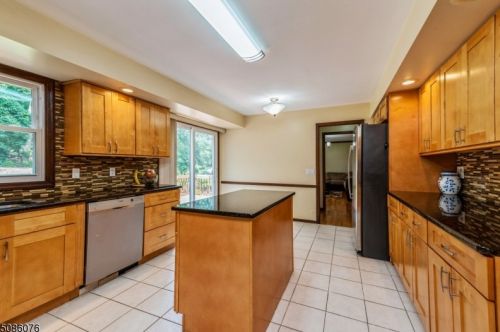 149 Reservoir Ave, Dover NJ  07869-1044 exterior