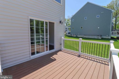 38 Chrisba Rd, Severna Park MD 21146-3060 exterior