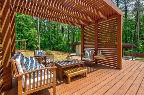 3878 Foxford Dr, Atlanta GA  30340-4407 exterior