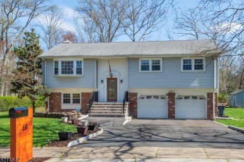 68 Branford Rd, Whippany, NJ
