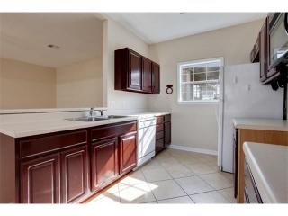 332 Commerce St, Gretna LA  70056-7216 exterior