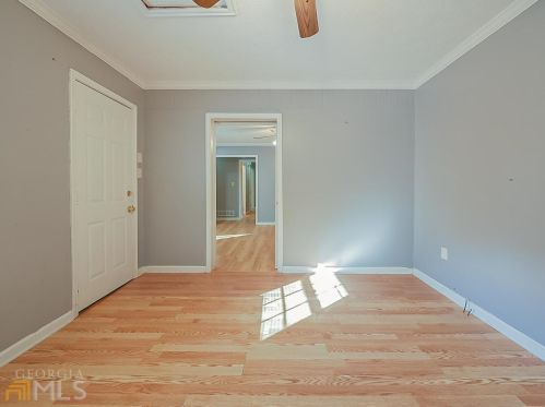 318 Davis Rd, Stockbridge GA  30281-3304 exterior