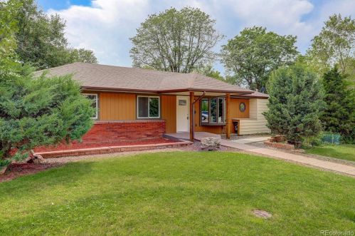 5674 Greenwood Pl, Denver, CO 80222-7530