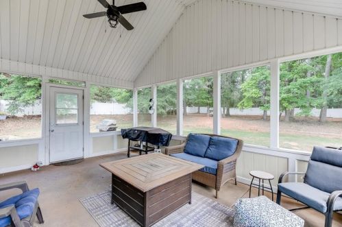 246 Blue Grass Dr, Jefferson GA  30549-8314 exterior