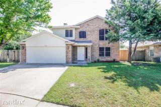 7108 Brookdale Ct, Fort Worth TX  76148-2113 exterior