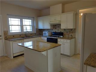 10720 Hawkhurst Way, Duluth GA  30097-7192 exterior