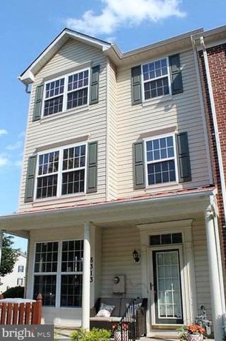 8313 Sanderling Way, Lorton, VA 22079-2857