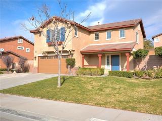 15454 Hoover Ln, Fontana, CA 92336-5395