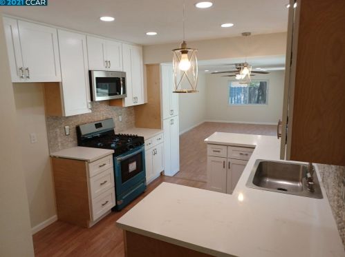 1772 Elmhurst Ln, Concord CA  94521-2017 exterior