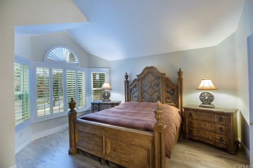 1 Salina, Irvine CA  92614-5388 exterior