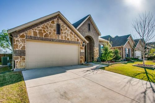 2420 Whispering Pines Dr, Fort Worth, TX 76177-2143