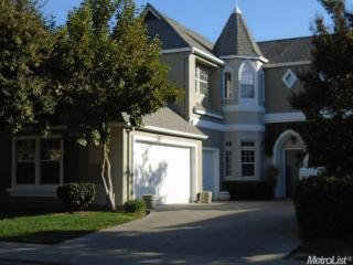 3424 Friar Tuck Way, Modesto, CA 95355-9296