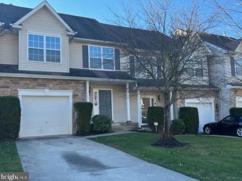 238 Hidden Dr, Blenheim, NJ 08012-4432
