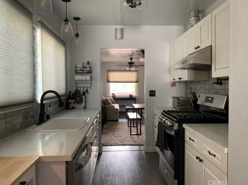 321 Myrtle St, Redlands CA  92373-6019 exterior